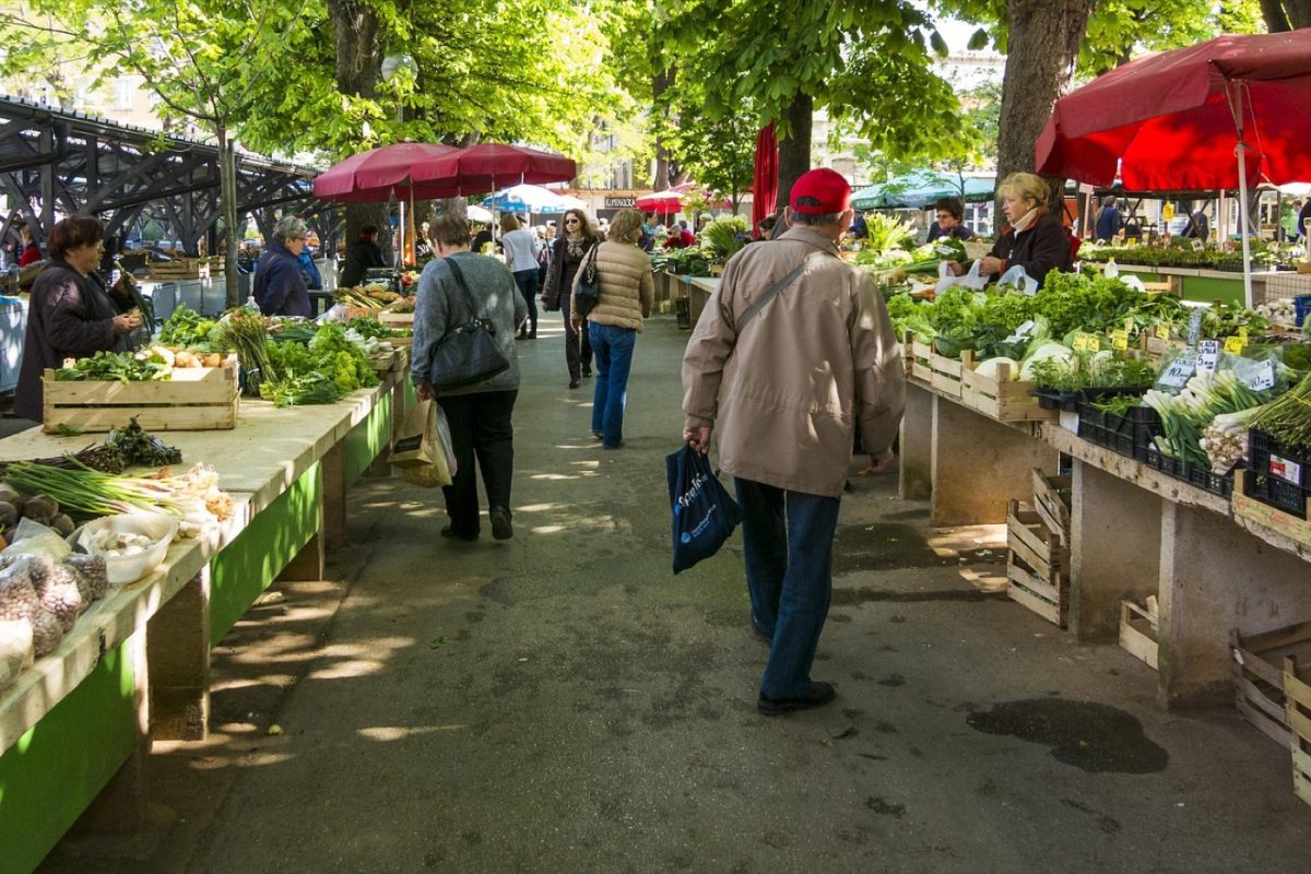 Guide pour concevoir un itinéraire axé sur les rencontres locales